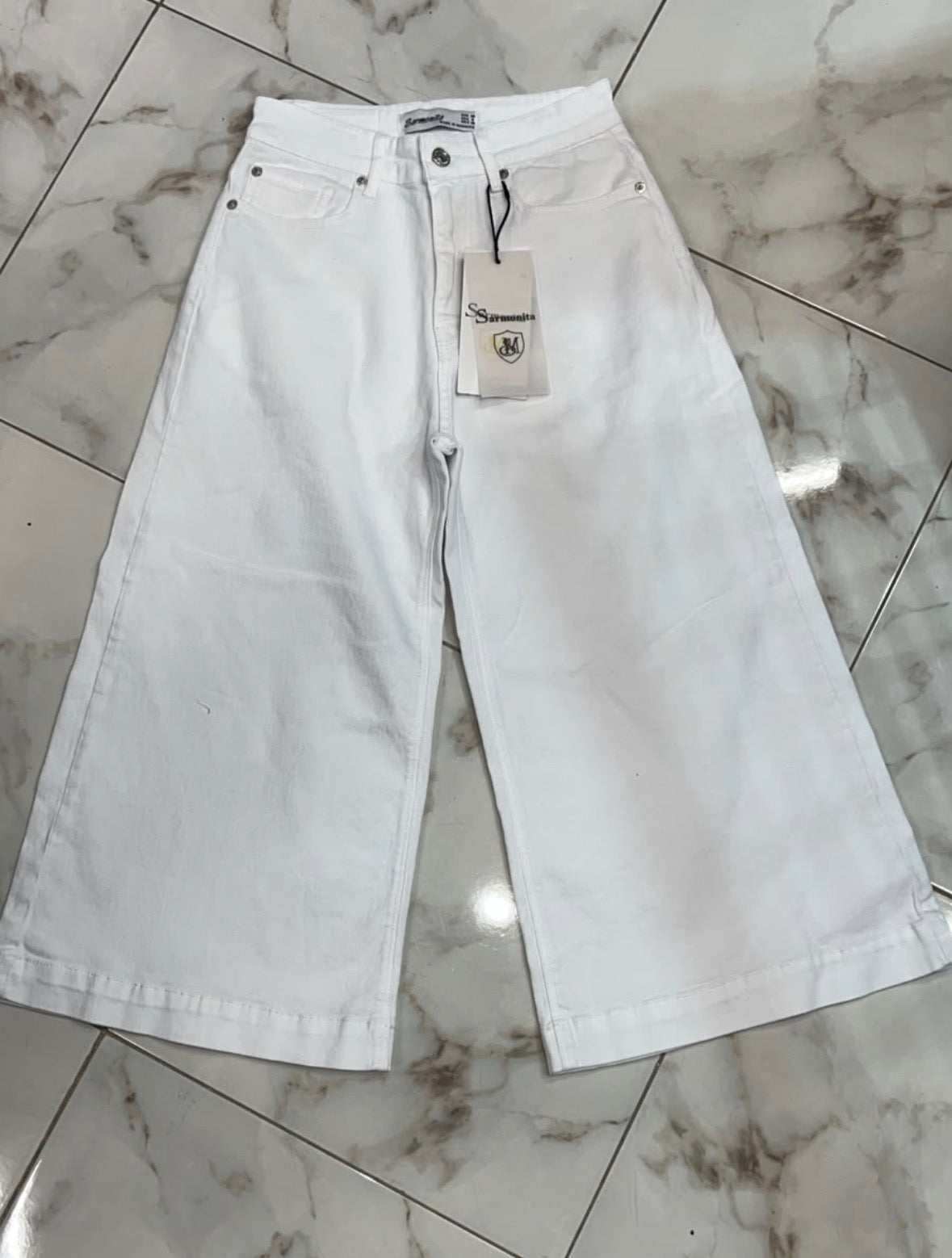 Short jeans white