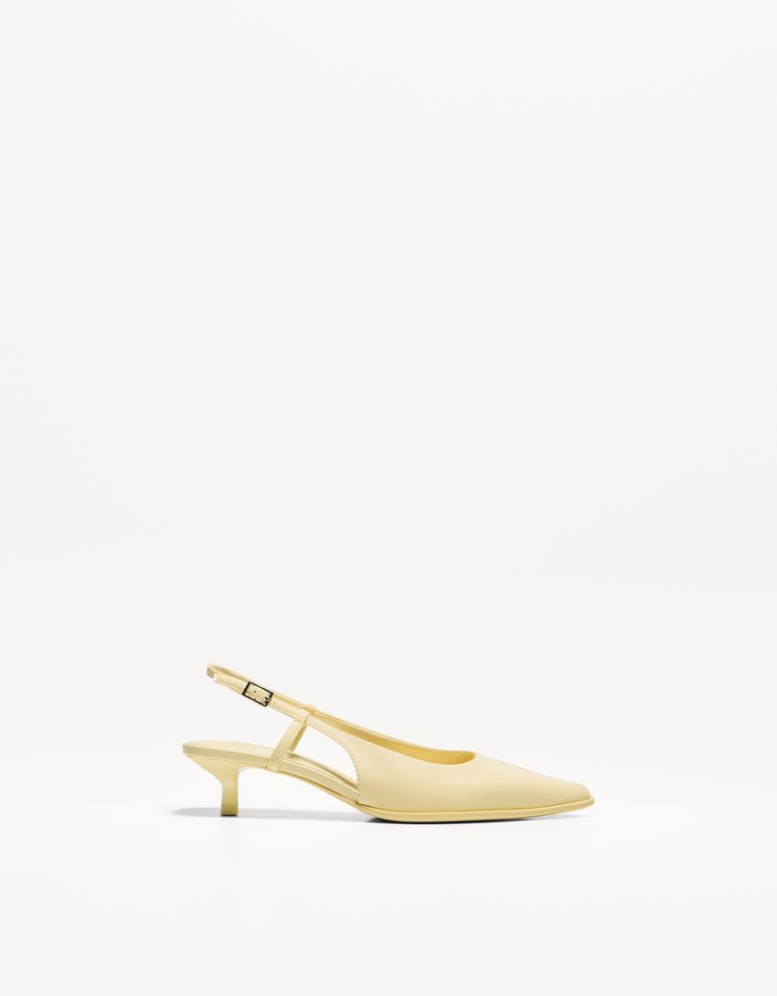 Kitten-heel shoes