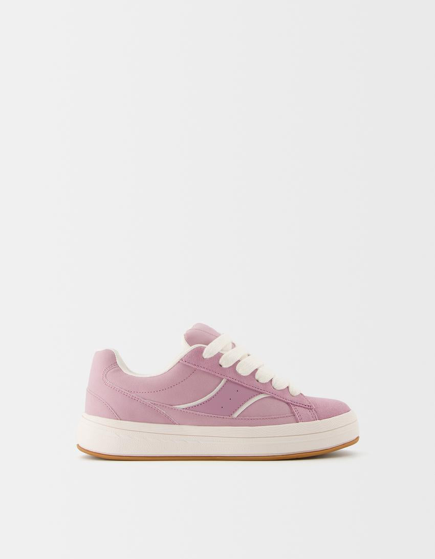 Skater sneakers
