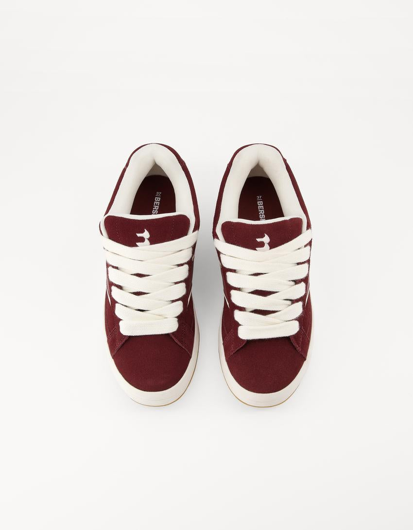 Skater sneakers